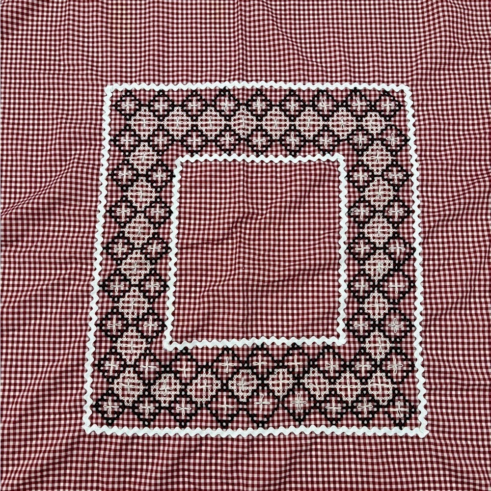 Gingham Check Luncheon Cloth Handmade Embroidered Design Bordered with Rick Rack